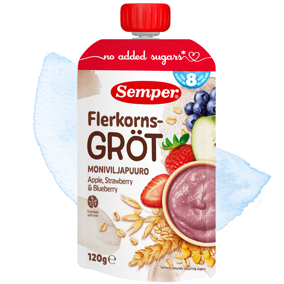 Spiseklar flerkornsgrøt med eple, jordbær og blåbær